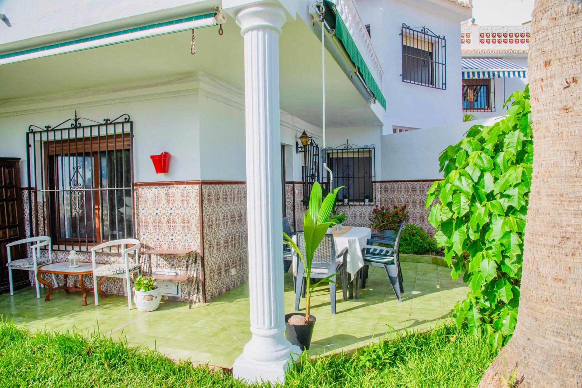 Villa Torrecilla En El Centro De Nerja - South Costa Exteriör bild